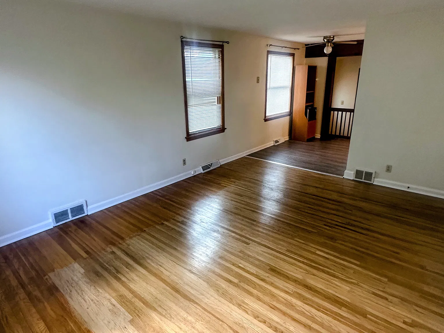 2 bed, 1.5 bath, 1300 sqft, $1,250 — Photo 3