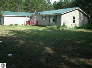 4108 Twin Lake Rd NE, Mancelona, MI 49659