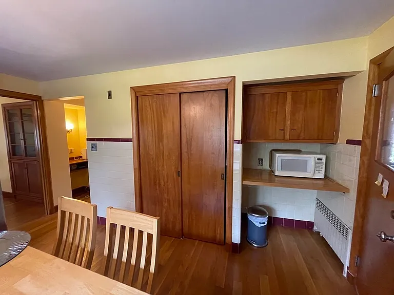 204 Follen Rd — Photo 10