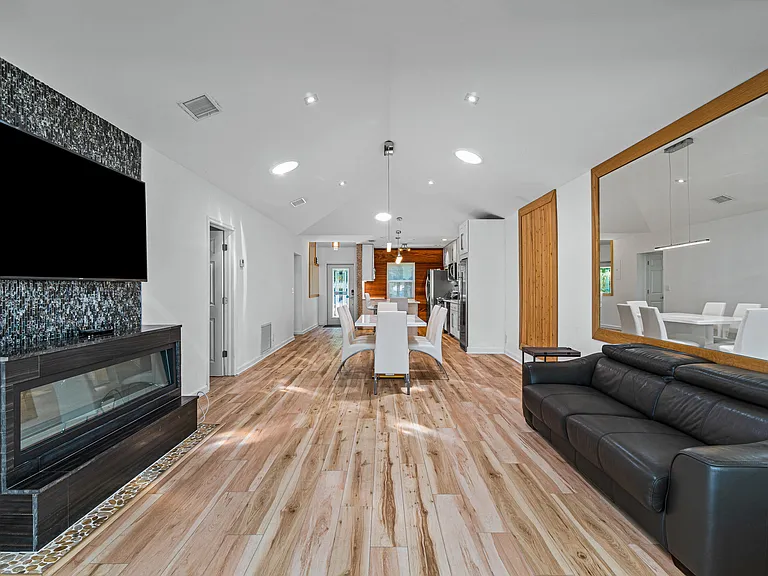 1124 Highland Beach Dr #2 — Photo 13