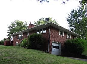 4th image of 382 Morningside Dr NE