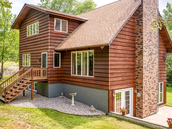 2606 Bear Island Resort Rd, Babbitt, MN 55706