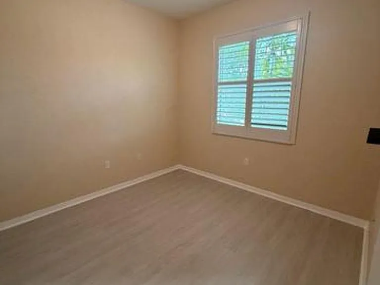 169 Monterey Bay Dr — Photo 7