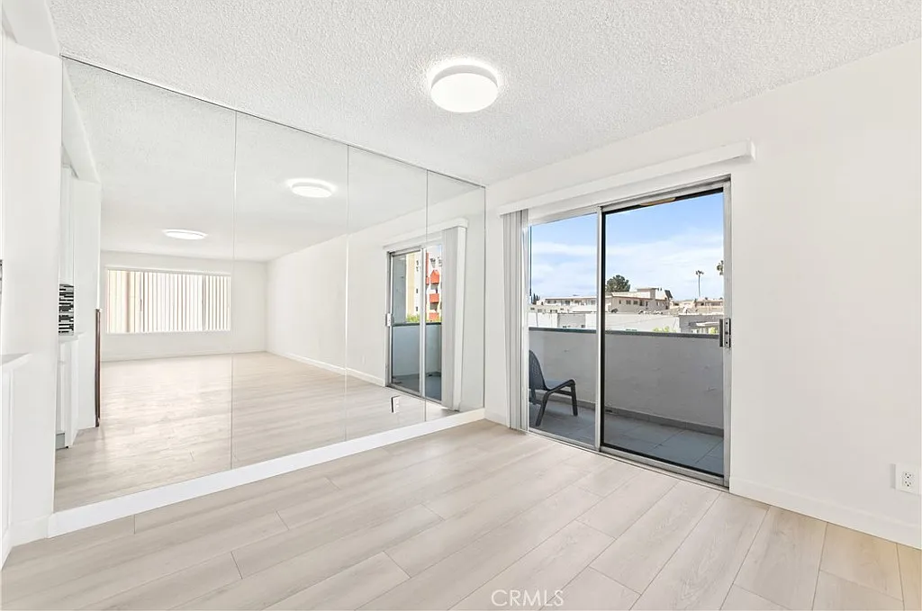 2 bed, 1238 sqft, $3,150 — Photo 4