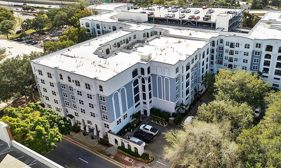 1st image of 304 E SOUTH STREET #2021