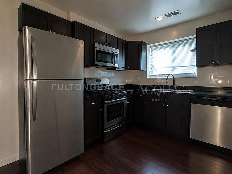 2532 W Fitch Ave #G — Photo 1