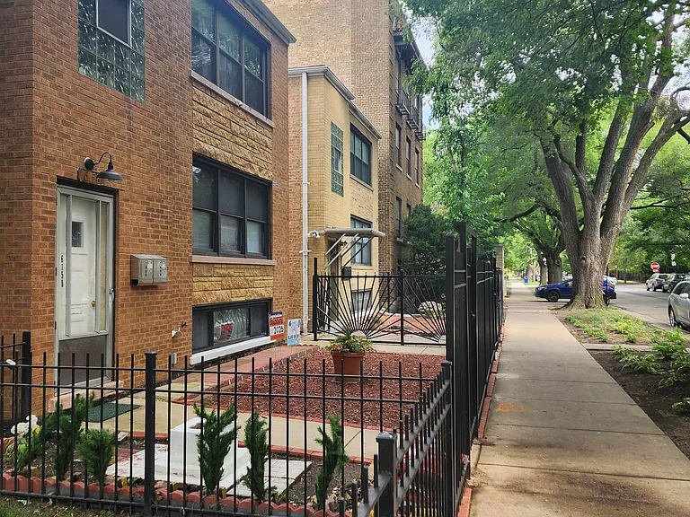 6158 N Hoyne Ave #1 — Photo 27