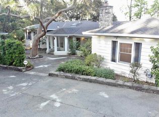 411 Tahos Rd, Orinda, CA 94563