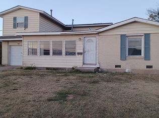 4633 SW Atom Ave, Lawton, OK 73505