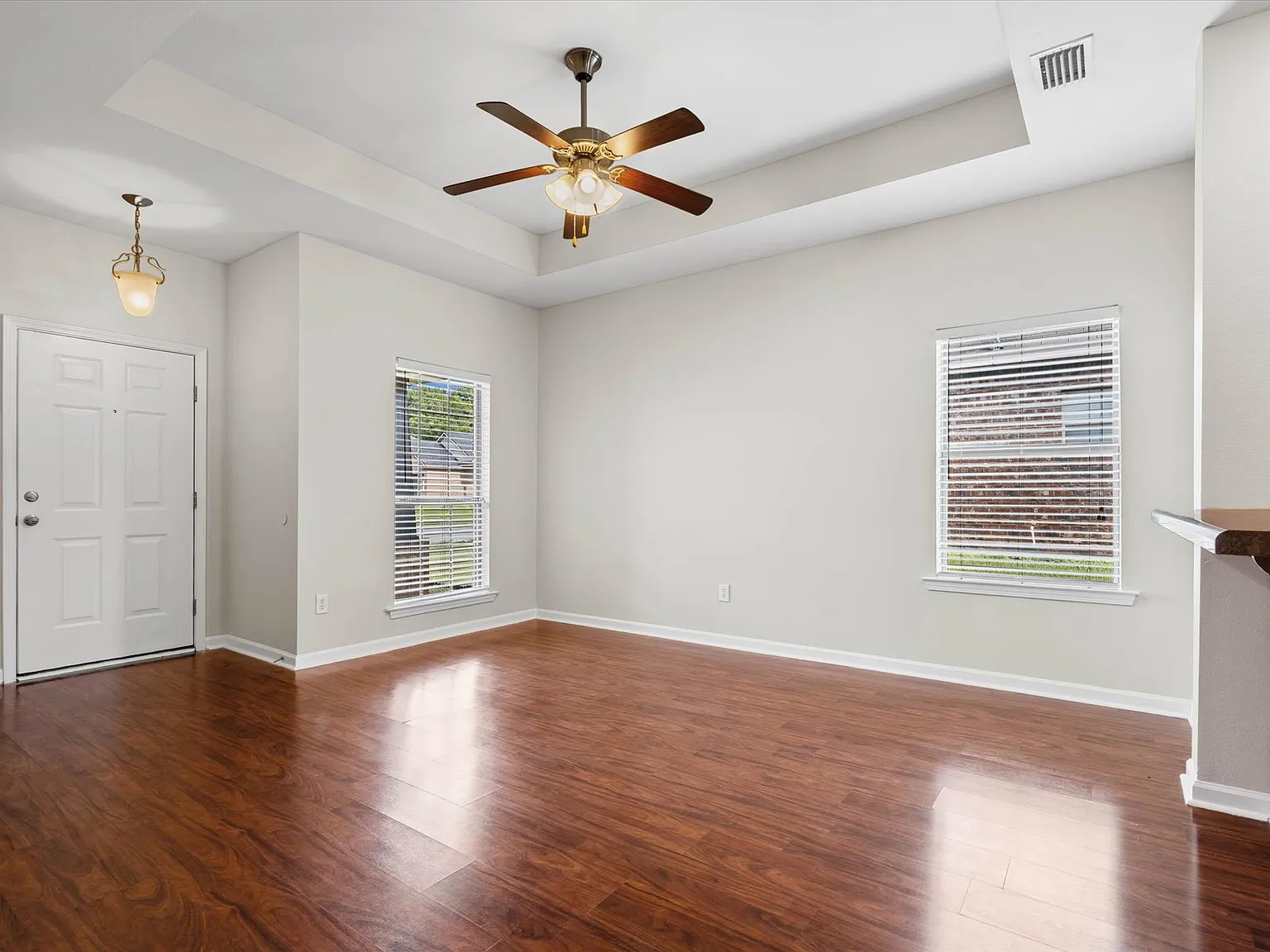 24348 Wilshire Way - 1 — Photo 4
