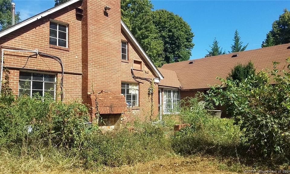 2nd image of 212 Lynnwood Dr