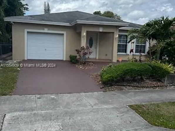 2953 NW 10th Ct, Fort Lauderdale, FL 33311