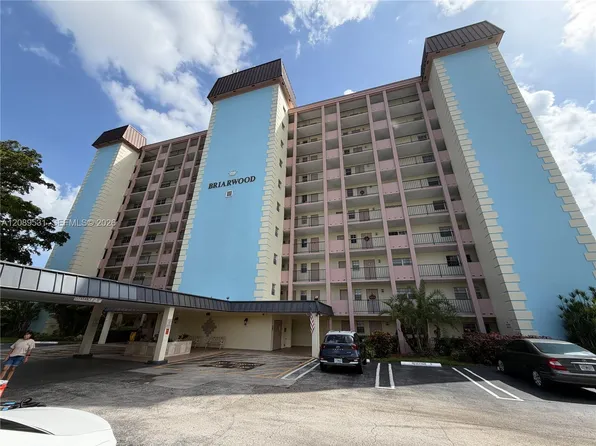 3575 Broken Woods Dr #404, Coral Springs, FL 33065