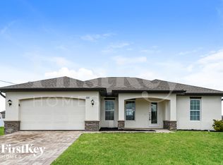 1928 NW 9th Pl, Cape Coral, FL 33993