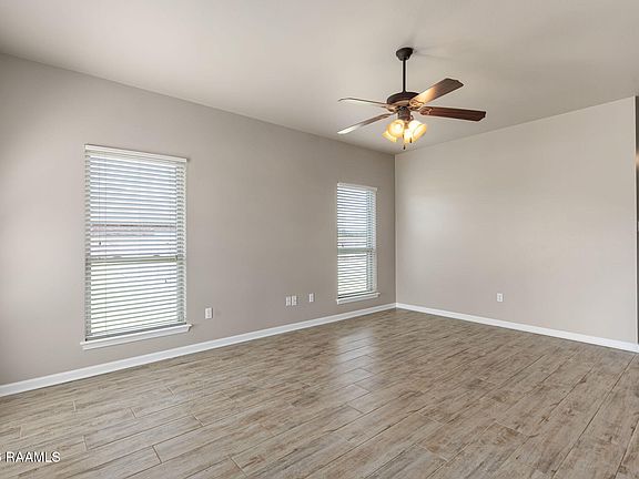 5th image of 9408 Gage Rd