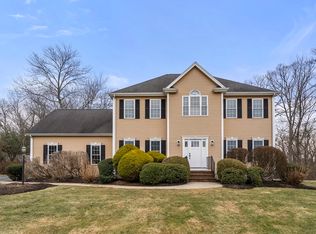 39 Harold W Bishop Blvd, North Attleboro, MA 02760