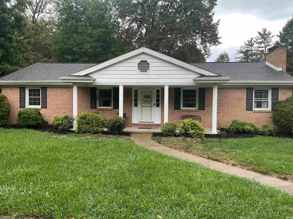 6612 Pinehurst Dr, Evansville, IN 47711
