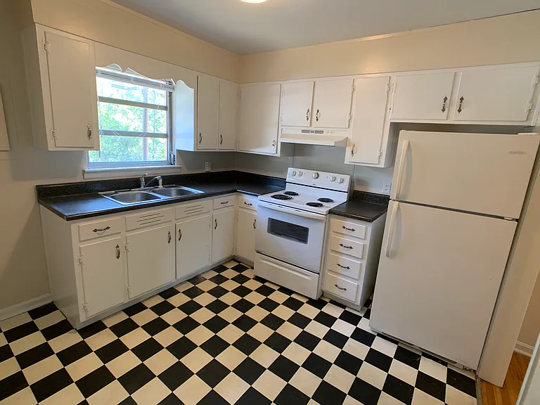 3339 Old Montgomery Hwy #C — Photo 26