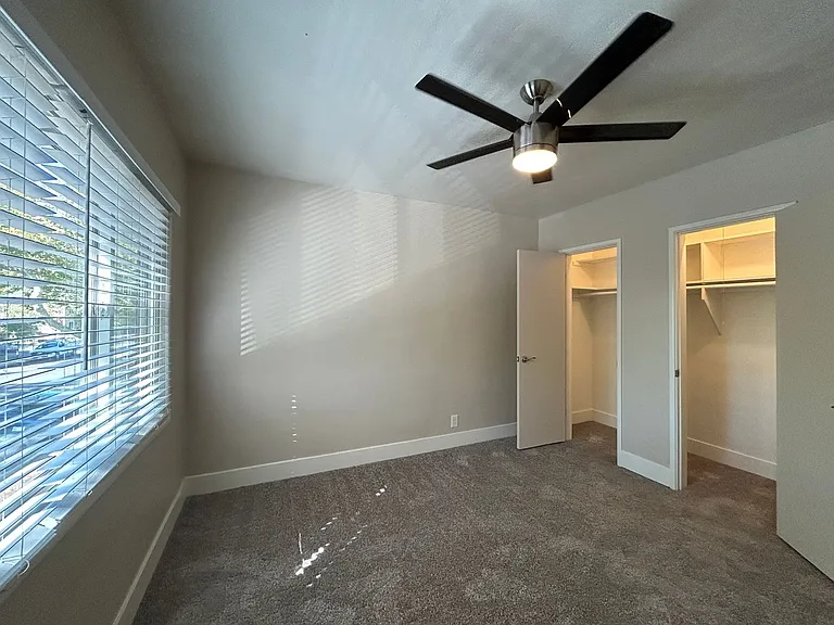2713 and 2721 T Street, Sacramento — Photo 28