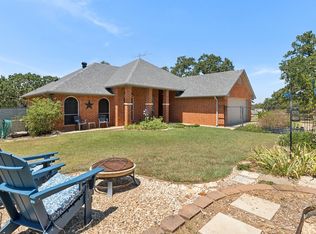 202 Morrow Rd, Springtown, TX 76082