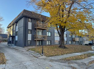 1235 S 22nd St APT 5, Lincoln, NE 68502