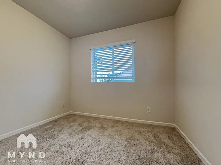 7267 NW 164th Ave — Photo 9