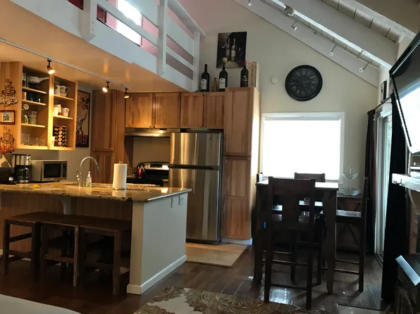 543 Joaquin Rd #201, Mammoth Lakes, CA 93546