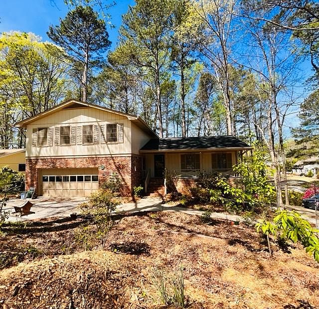 1st image of 387 Cove Island Way NE