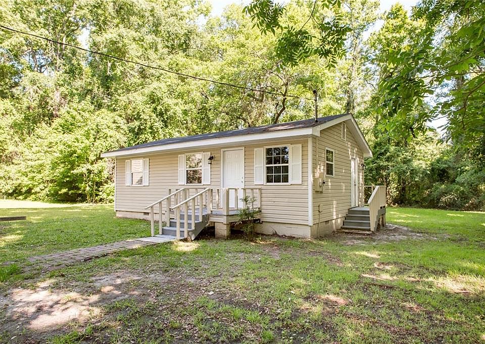 1st image of 76 Helen Taylor Ln