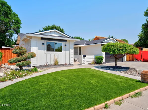 968 Pinewood Dr, Sparks, NV 89434