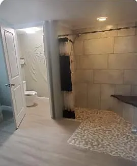 4 bed, 3.0 bath, 2600 sqft, $957 — Photo 2