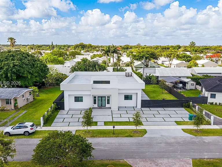 11450 SW 59th Ter — Photo 33