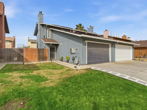 1296 Spruce Ln APT 44, Manteca, CA 95336
