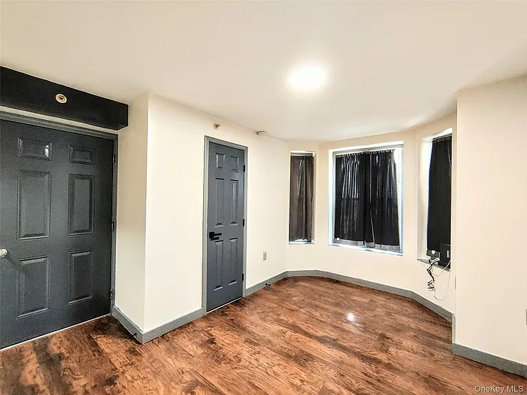 219 Mill St #5 — Photo 9