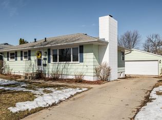 1871 22nd St NW, Rochester, MN 55901
