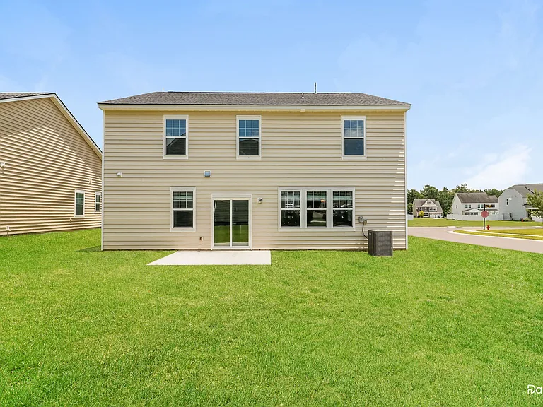 221 Sugarberry Ln — Photo 15