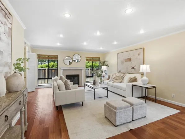 22920 Stonebridge, Cupertino, CA 95014