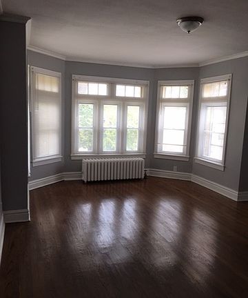 3rd image of 8739 Saint Louis Ave APT 2