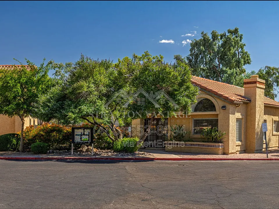 653 W Guadalupe Rd #2015