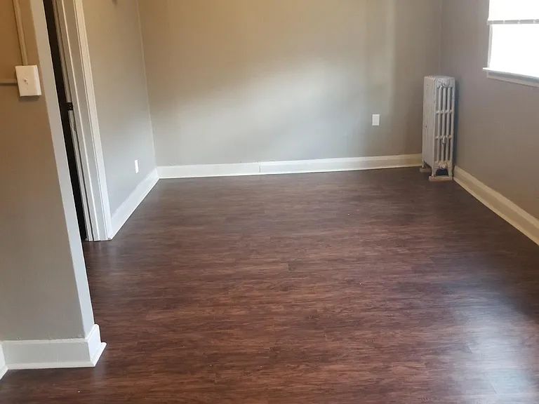 3832 Euclid Ave — Photo 6