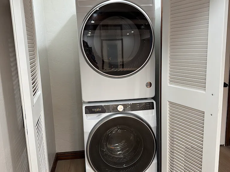 1651 S 3450 E — Photo 8