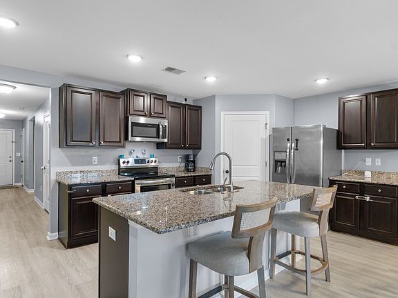 2nd image of 3200 Holly Loop