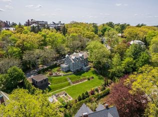 51 Holland Rd, Brookline, MA 02445