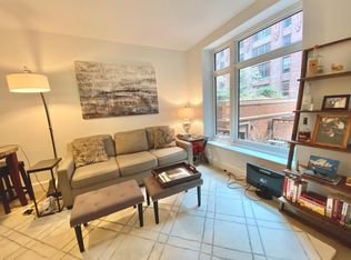 100 Lovejoy Wharf UNIT 4Q, Boston, MA 02114