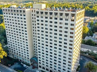 2479 Peachtree Rd NE APT 508, Atlanta, GA 30305