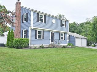 77 Cora St, East Greenwich, RI 02818