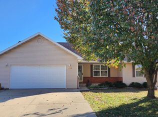 1714 Amy St, West Plains, MO 65775