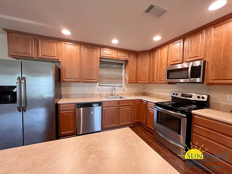 58 N Eden Park Dr — Photo 4