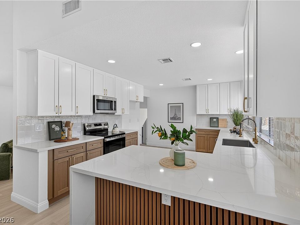 1st image of 4055 Pequeno Ave