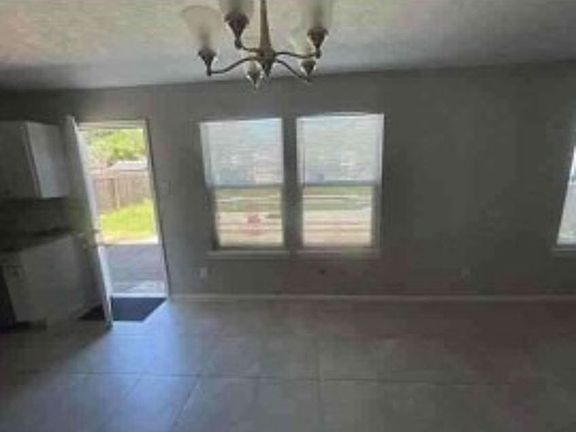 Formal Dining